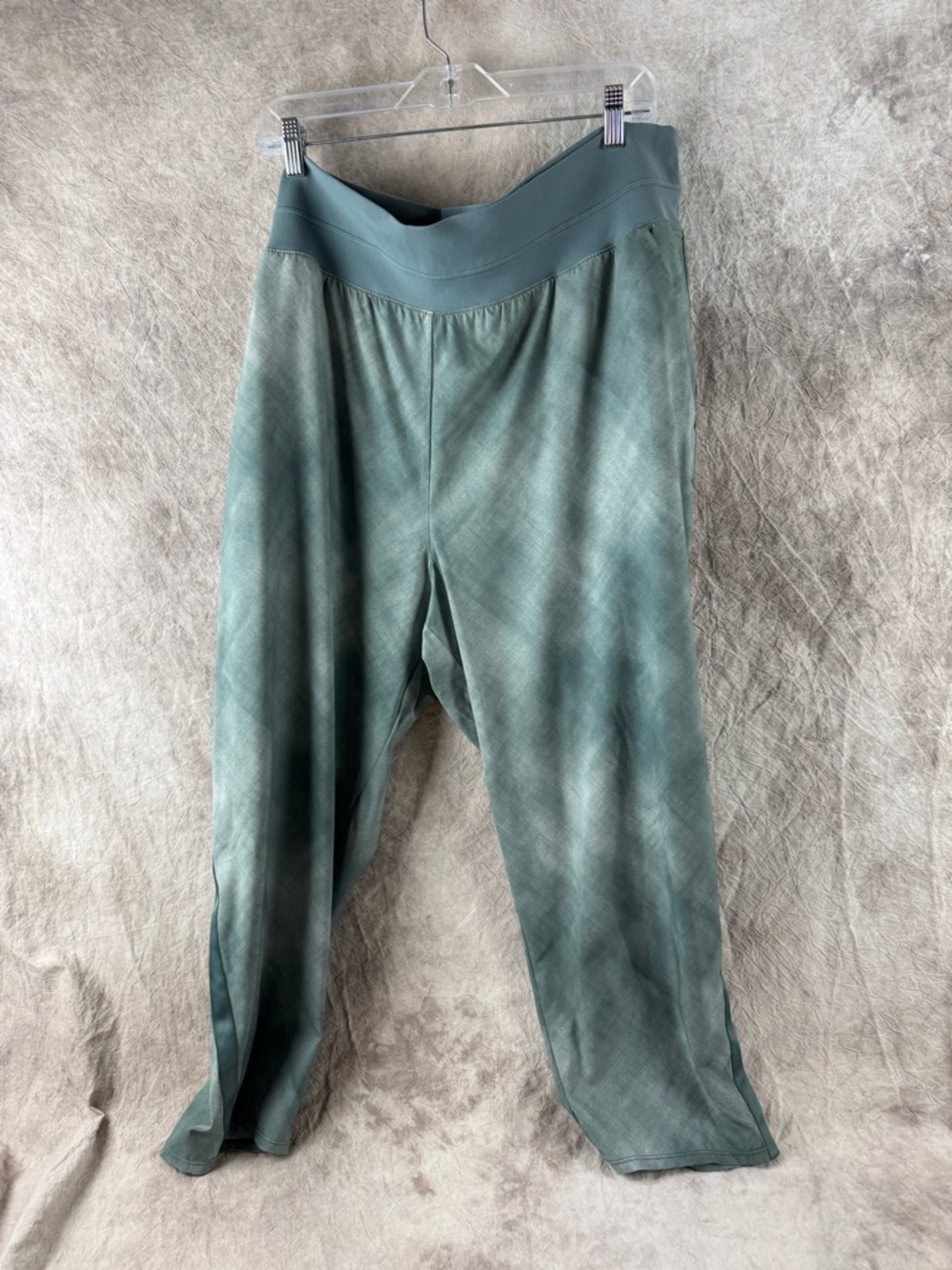 Athleta Sage Green wide legs pants. 24 great of the summer office
